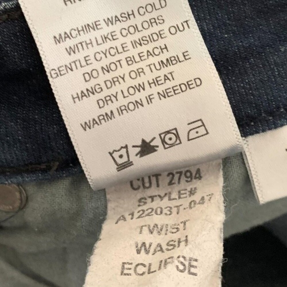 FINAL PRICE - AMO Twist Skinny Jeans in Eclipse Dark Wash Blue - Picture 8 of 8